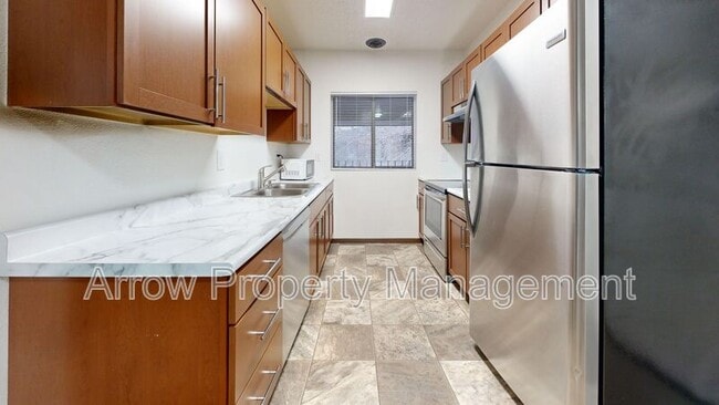 property at 203 E Arbor Ave