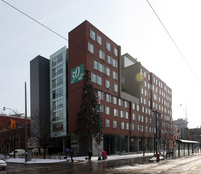 New College Residence in Toronto, ON - Building Photo - Building Photo