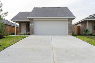 2802 Via Augusta Dr in Conroe, TX - Building Photo