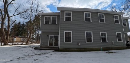 745 Watervliet Shaker Rd in Latham, NY - Building Photo - Building Photo