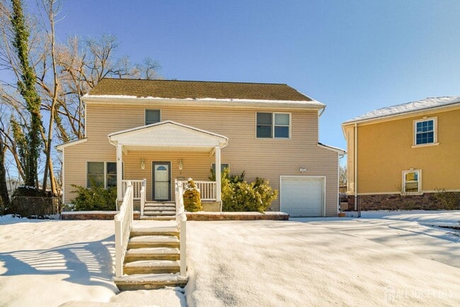 3 Green Acres Ave in East Brunswick, NJ - Building Photo - Building Photo