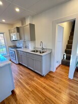 142 Main St, Unit 2S in Fairhaven, MA - Building Photo