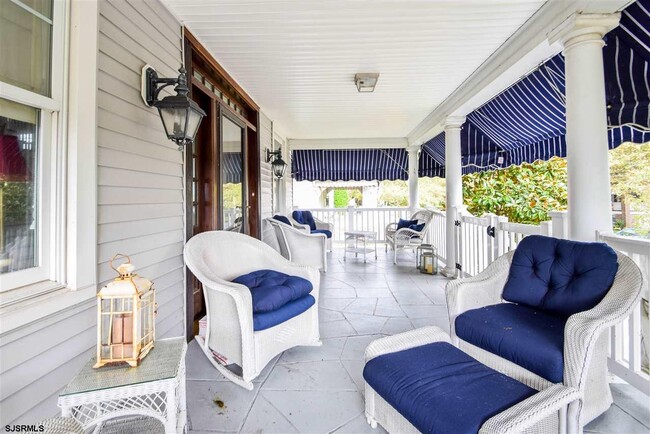 16 S Somerset Ave in Ventnor City, NJ - Building Photo - Building Photo