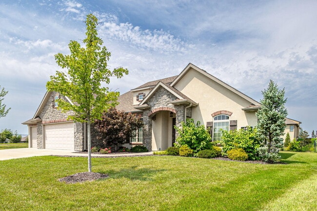 6401 Cobble Creek Dr