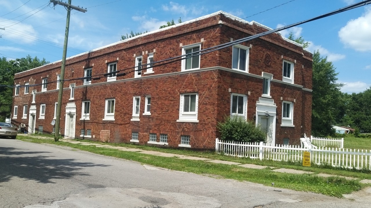 11705 Elmdale St in Detroit, MI - Building Photo