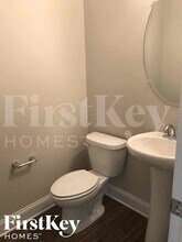 8 E Newnan Rd in Newnan, GA - Building Photo - Building Photo