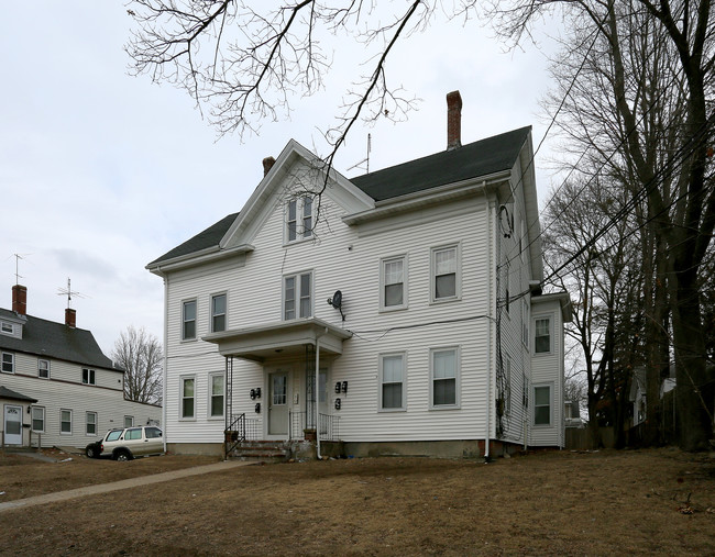 251-253 Pleasant St in Brockton, MA - Building Photo - Building Photo