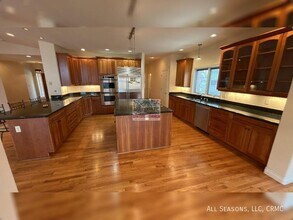 225 Spring Grove Way in Colorado Springs, CO - Building Photo - Building Photo
