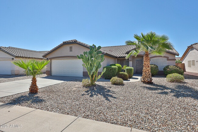 13337 W Cottonwood St in Surprise, AZ - Building Photo - Building Photo