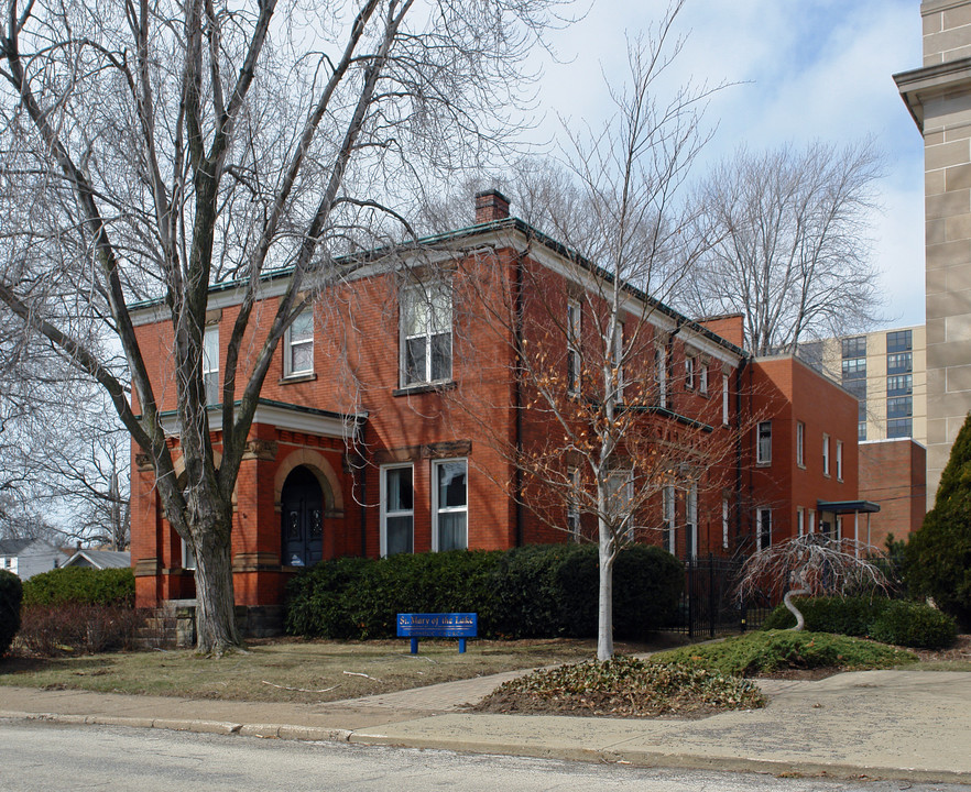 310 W 8th St in Lorain, OH - Building Photo