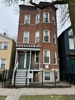 1833 N Sawyer Ave, Unit 2 in Chicago, IL - Building Photo
