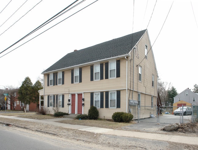 91-95 Burnside Ave in East Hartford, CT - Foto de edificio - Building Photo