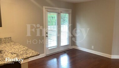 2328 Colston Dr in Clarksville, TN - Building Photo - Building Photo