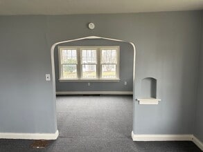 350 Sturges Ave in Mansfield, OH - Building Photo - Building Photo