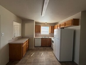 1602 Aztec Trce in Harker Heights, TX - Foto de edificio - Building Photo