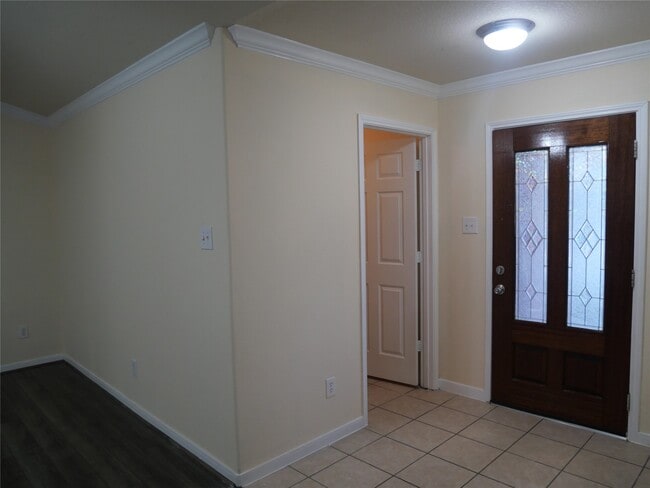 property at 2726 Heatherwind Ln