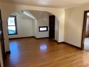 300 Radtke St, Unit 300 Radtke St. in Schofield, WI - Foto de edificio - Building Photo