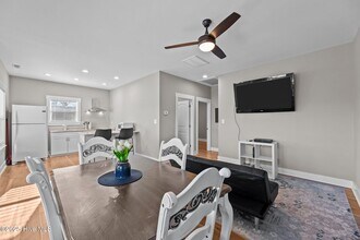 223 W 5th St in Washington, NC - Building Photo - Building Photo