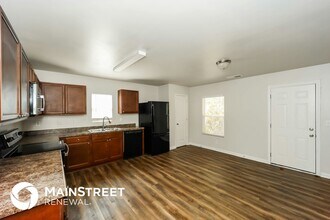 306 Blackfoot Trail in Villa Rica, GA - Building Photo - Building Photo