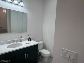 11502 Meadowrun Cir in Ft. Myers, FL - Building Photo - Building Photo