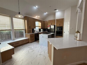 1624 Maize Bend Dr in Austin, TX - Building Photo - Building Photo