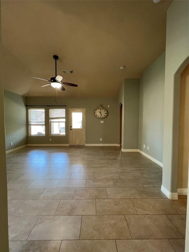 27410 Tracy Ridge Ct in Spring, TX - Foto de edificio - Building Photo