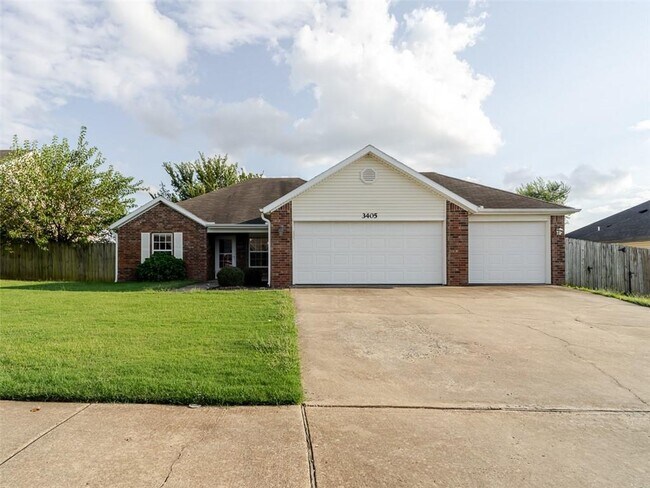 property at 3405 SW Picasso Blvd