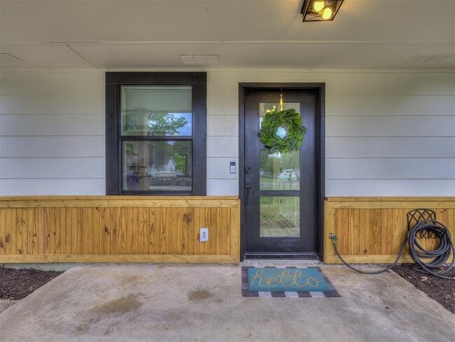 906 E Comanche St in Norman, OK - Building Photo - Building Photo