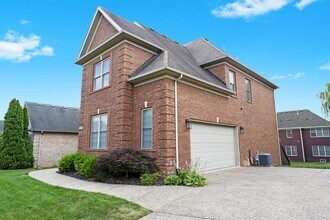 11118 Sewell Dr in Louisville, KY - Building Photo - Building Photo