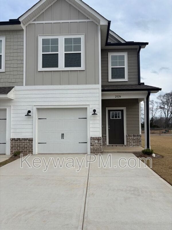 property at 2024 Denmark Ave SE