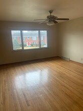 2713 Riedling Dr in Louisville, KY - Building Photo - Building Photo