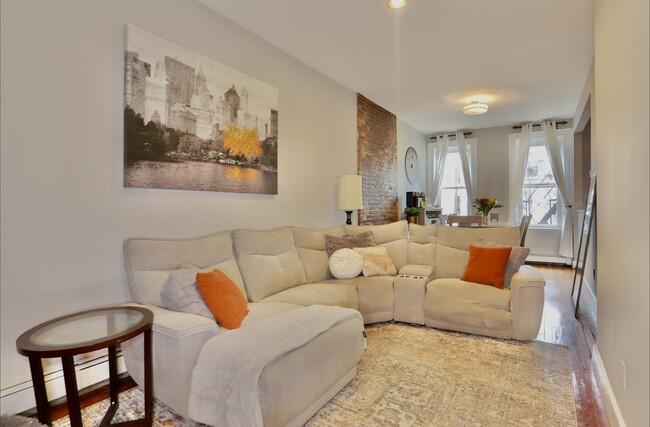 property at 635 Garden St