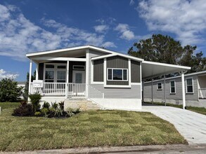 557 Bimini Cay Cir in Vero Beach, FL - Building Photo - Building Photo