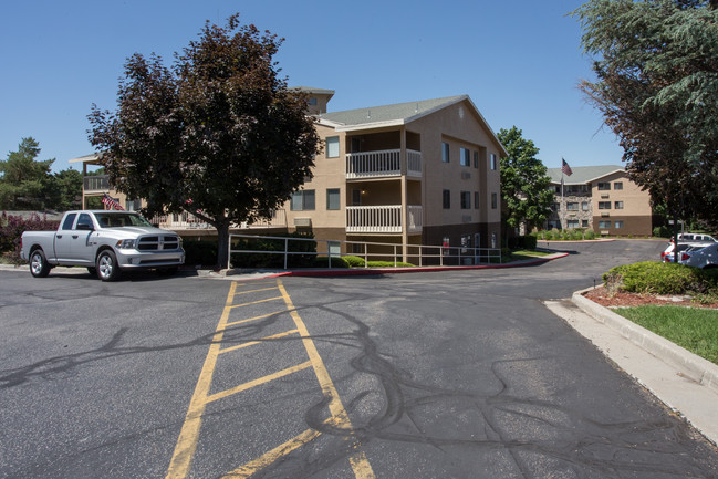 Holiday Harrison Regent in Ogden, UT - Foto de edificio - Building Photo