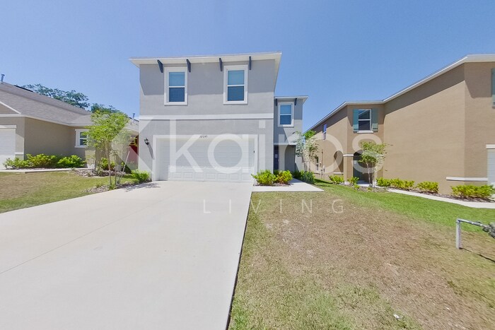 32045 Katelin Cir in Leesburg, FL - Building Photo