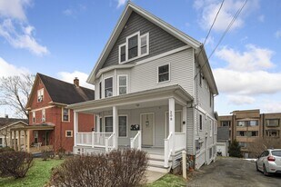 208 Delaware Ave, Unit 208 Delaware Ave in Ithaca, NY - Building Photo