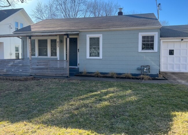 property at 833 S Fremont Ave