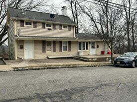 223 William St in Boonton, NJ - Building Photo