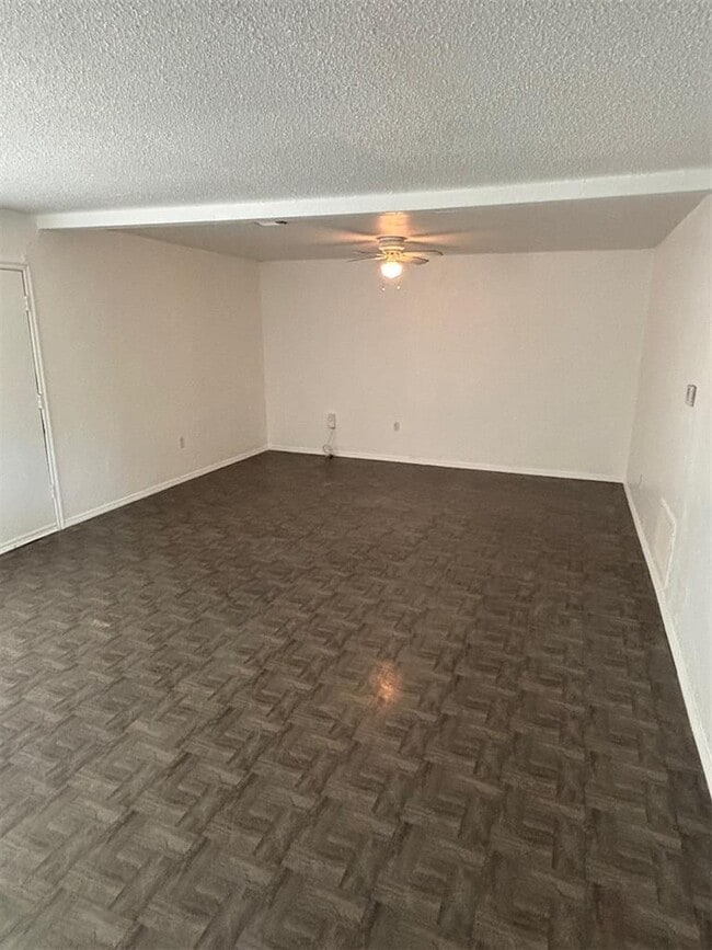 744 N Markwell Ave in Moore, OK - Building Photo - Building Photo