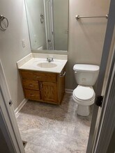 1604 Baucom Dr in Columbia, TN - Building Photo - Building Photo