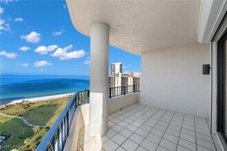 4451 Gulf Shore Blvd N in Naples, FL - Building Photo - Building Photo