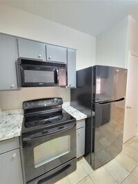 2023 Gentryside Dr photo'