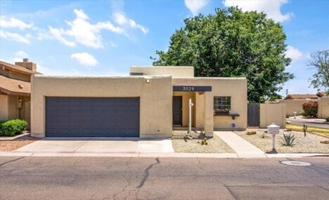 3029 W Sierra St, Unit 3029 in Phoenix, AZ - Foto de edificio - Building Photo