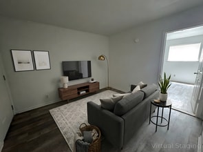 1405 N Gray St in Killeen, TX - Foto de edificio - Building Photo