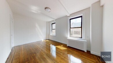 156 E 37th St in New York, NY - Building Photo - Building Photo