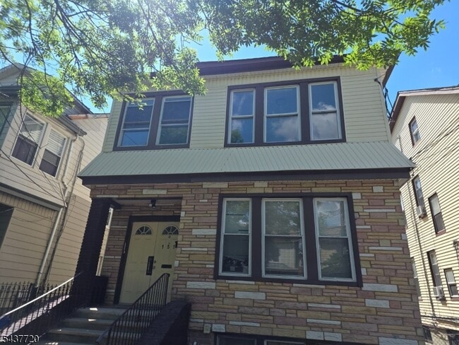 property at 151 S Munn Ave