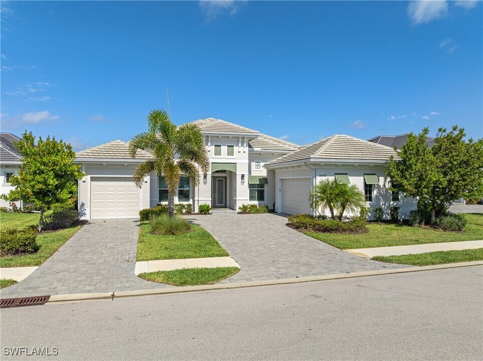 14250 Galley Ct in Naples, FL - Building Photo