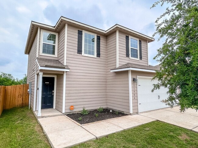 11906 Nucio Ridge in San Antonio, TX - Building Photo - Building Photo