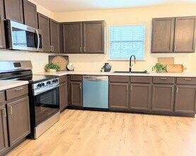 5613 War Admiral Dr in Austin, TX - Building Photo - Building Photo