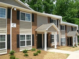 Woodcrest Apartments in Lenoir, NC - Building Photo - Building Photo